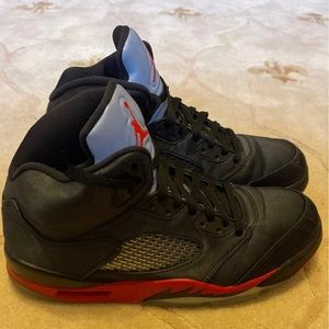 Jordan 5 Satin
